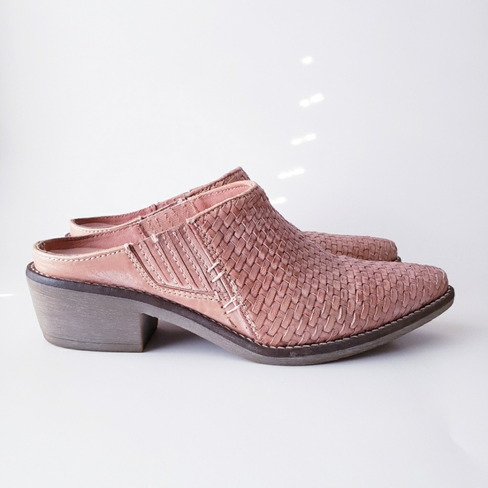 Roan Vita Tan Leather Slip-on Mules